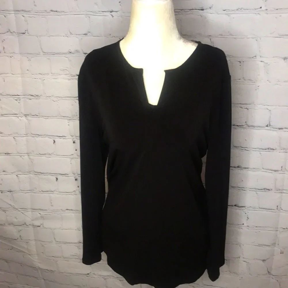 🖤 Black V-Neck long sleeve Blouse